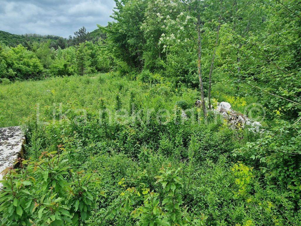 Građevinsko stambeno zemljište, Prodaja, Otočac, Ličko Lešće
