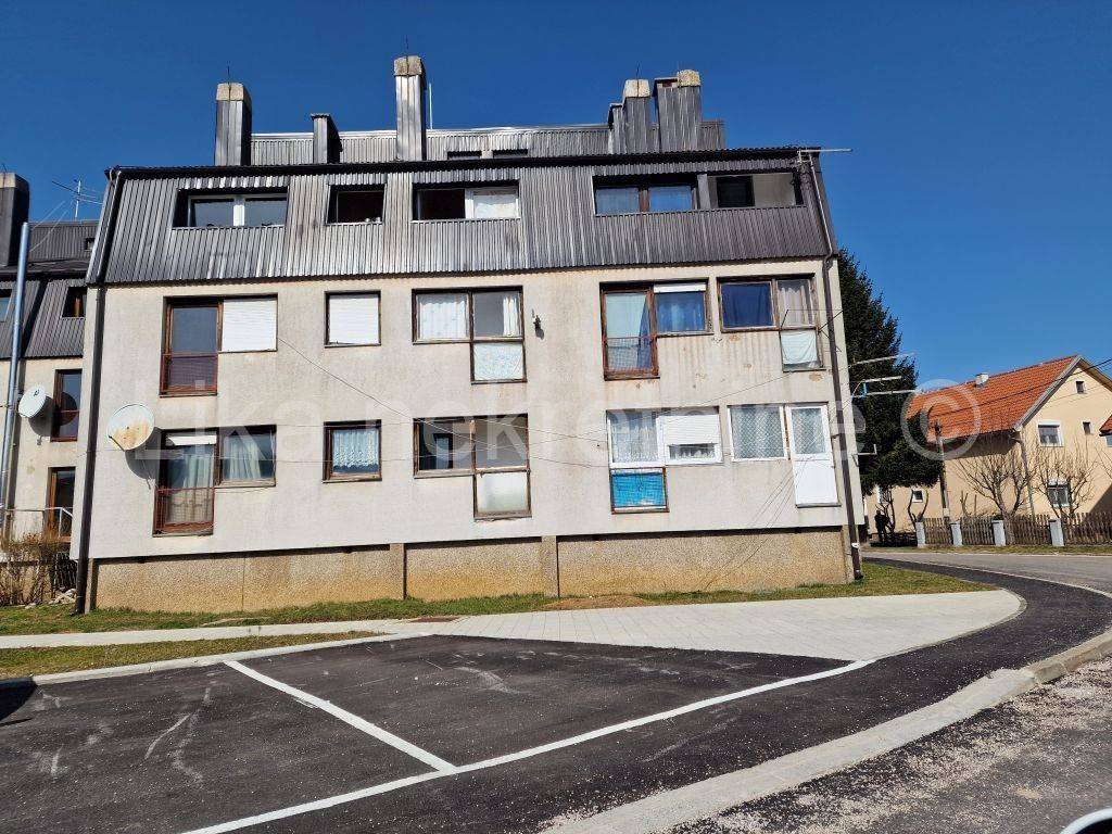 Stan u zgradi, Prodaja, Plitvička jezera, Korenica