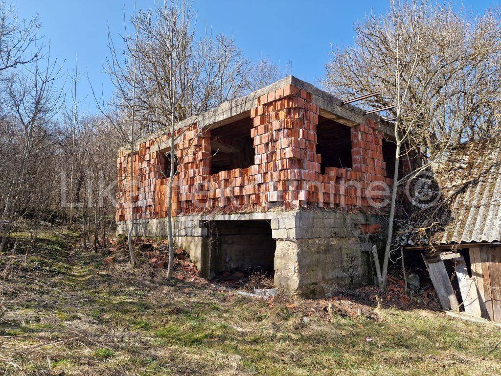 Samostojeća - starinska kuća, Prodaja, Plitvička jezera, Korenica