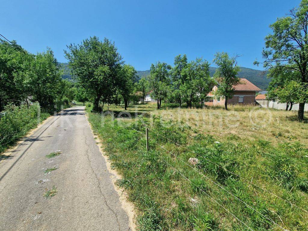 Građevinsko zemljište, Prodaja, Otočac, Ličko Lešće