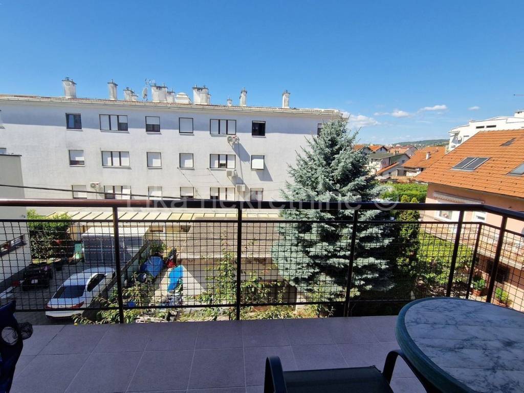 Stan u zgradi, Prodaja, Zagreb, Stenjevec