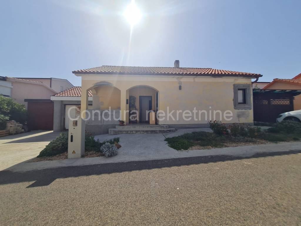 Kuća na moru, Prodaja, Vir, Vir