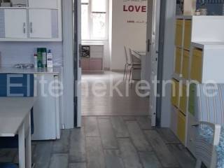Stan u zgradi, Najam, Rijeka, Sjever