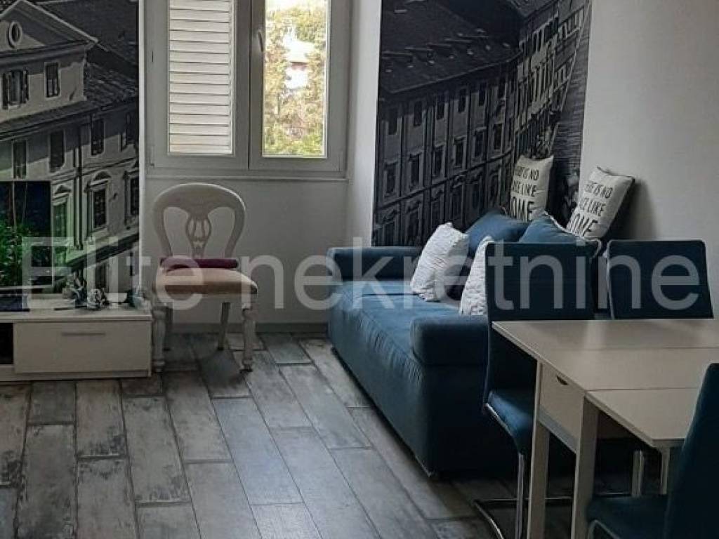 Stan u zgradi, Najam, Rijeka, Sjever