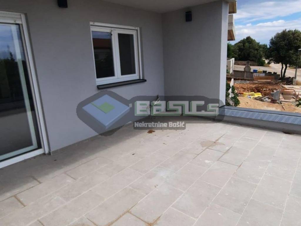 Apartman na moru, Prodaja, Kolan, Mandre