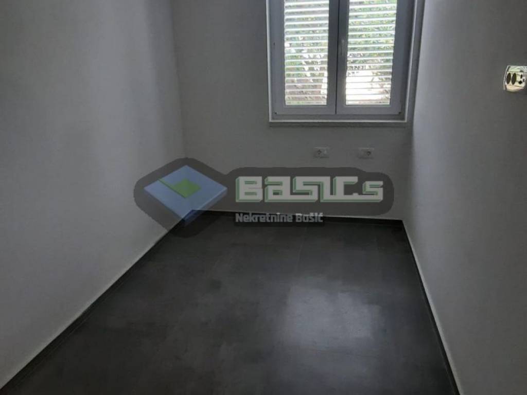 Apartman na moru, Prodaja, Kolan, Mandre