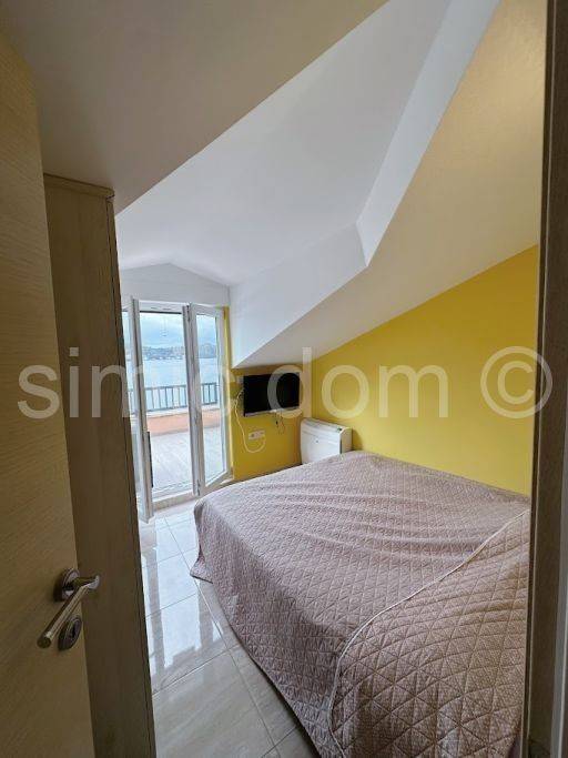Apartmanska kuća, Prodaja, Rogoznica, Rogoznica