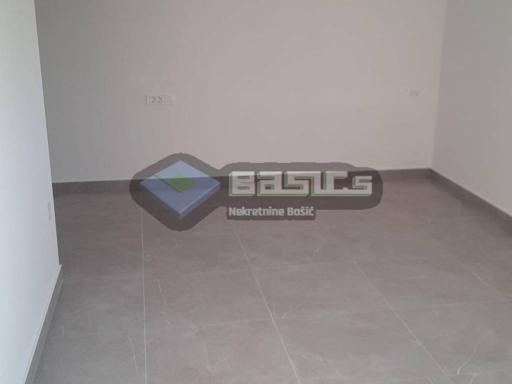 Stan u zgradi, Prodaja, Kolan, Mandre