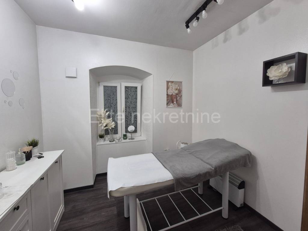Stan u zgradi, Prodaja, Rijeka, Centar