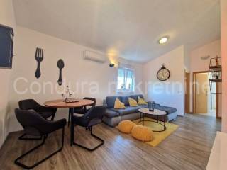 Apartman na moru, Prodaja, Vir, Vir