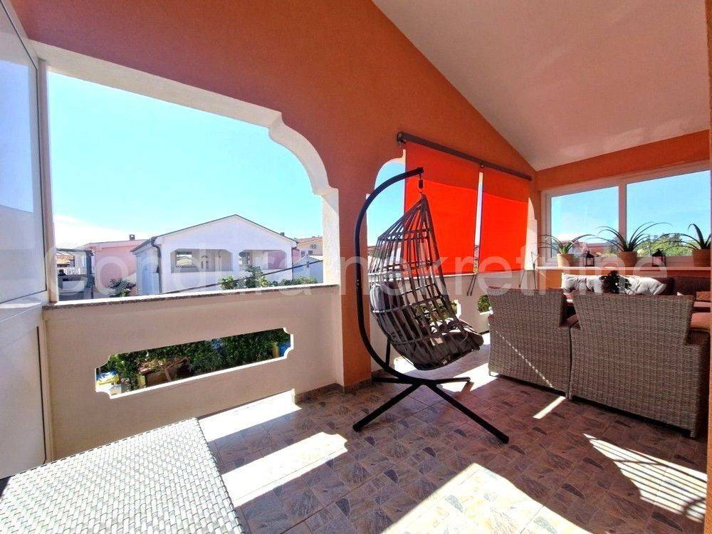 Apartman na moru, Prodaja, Vir, Vir