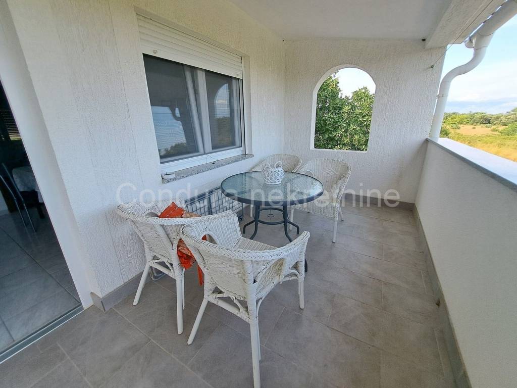 Apartmanska kuća, Prodaja, Nin, Zaton