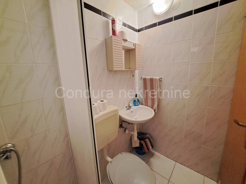 Apartmanska kuća, Prodaja, Nin, Zaton