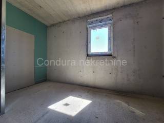 Apartman na moru, Prodaja, Povljana, Povljana
