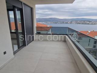 Apartman na moru, Prodaja, Okrug, Okrug Gornji