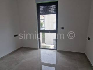 Apartman na moru, Prodaja, Okrug, Okrug Gornji