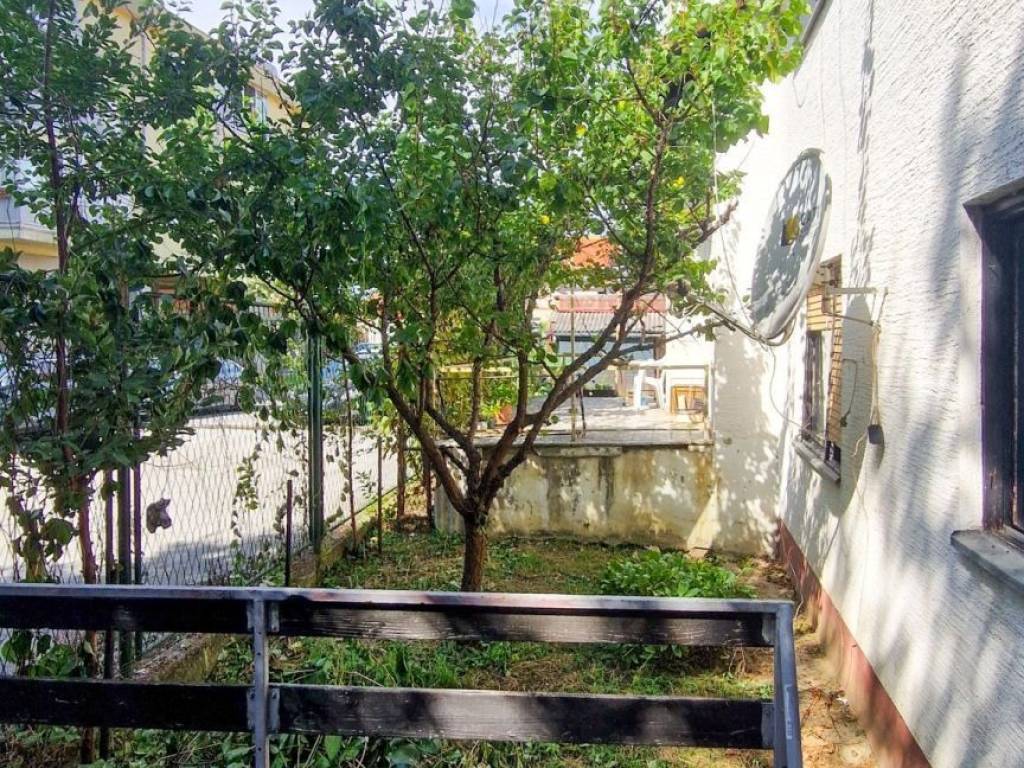 Samostojeća kuća, Prodaja, Zagreb, Donja Dubrava