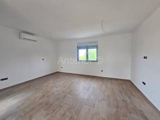 Apartman na moru, Prodaja, Privlaka, Privlaka