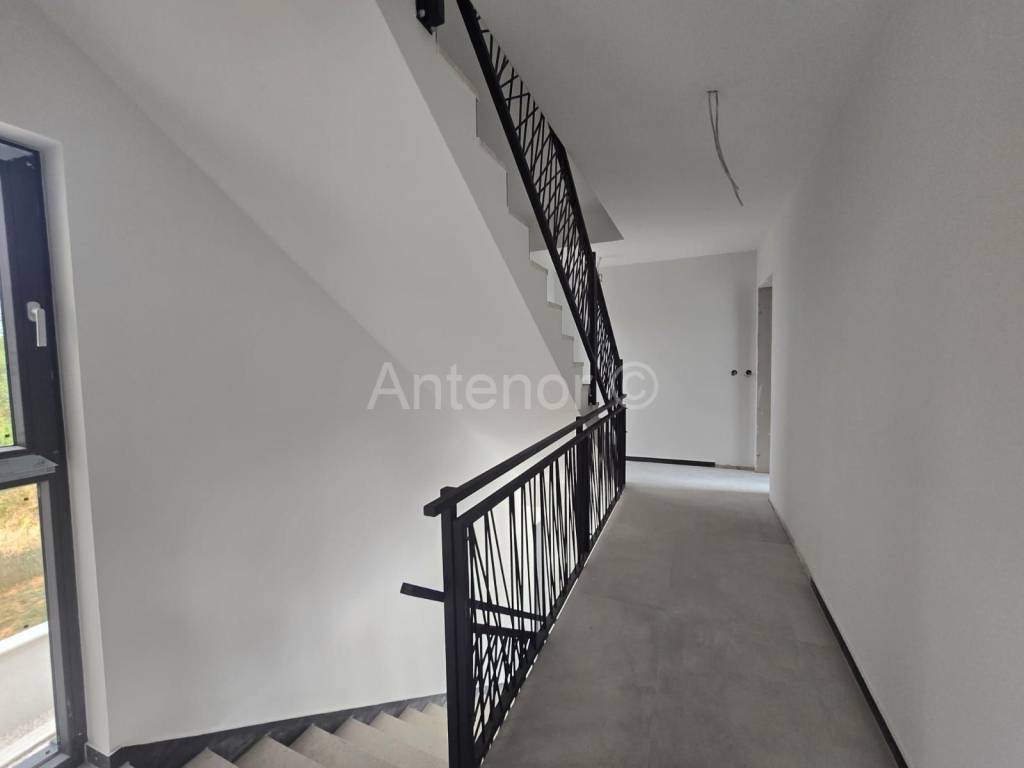 Apartman na moru, Prodaja, Privlaka, Privlaka