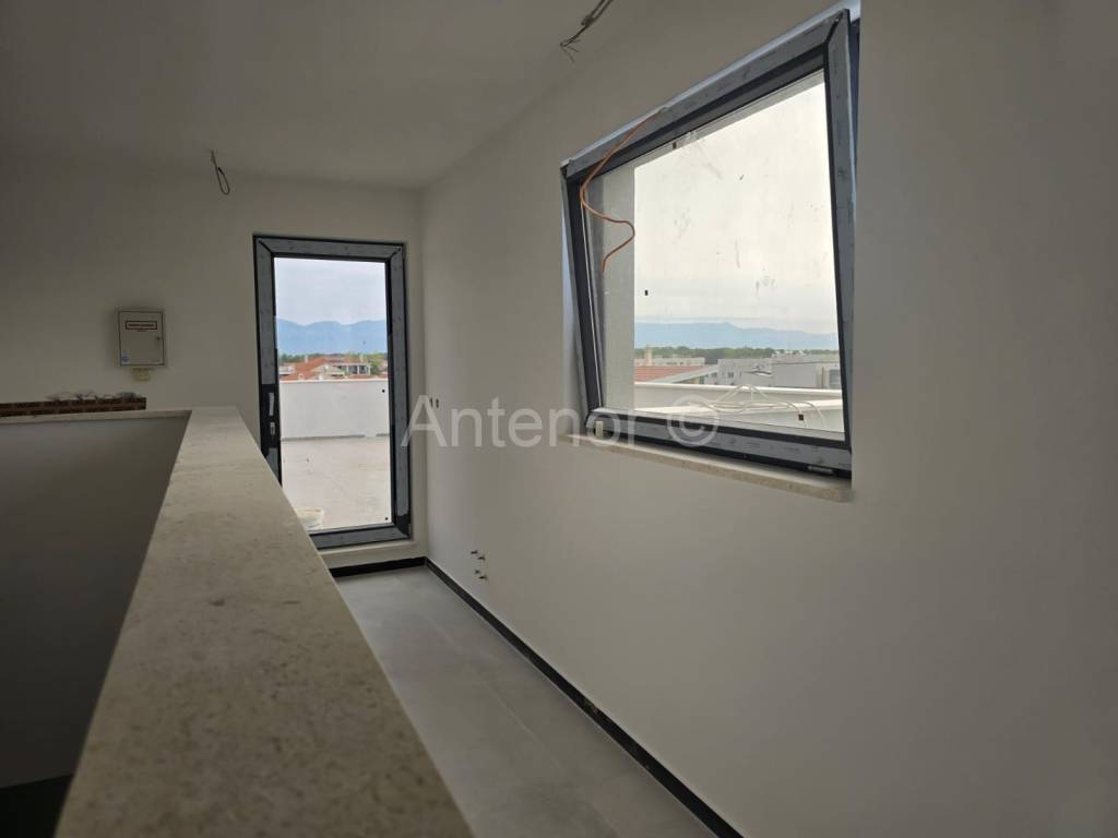 Apartman na moru, Prodaja, Privlaka, Privlaka