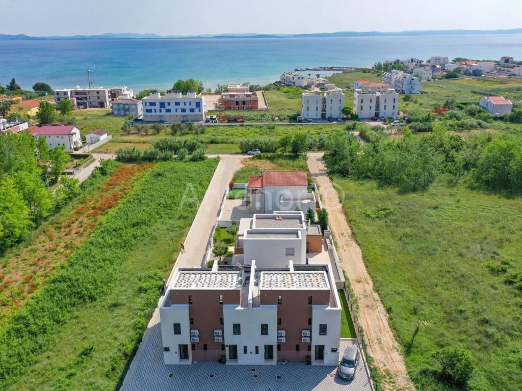 Kuća u nizu, Prodaja, Privlaka, Privlaka