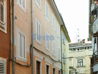 Stambeno poslovni objekt, Prodaja, Pula, Pula
