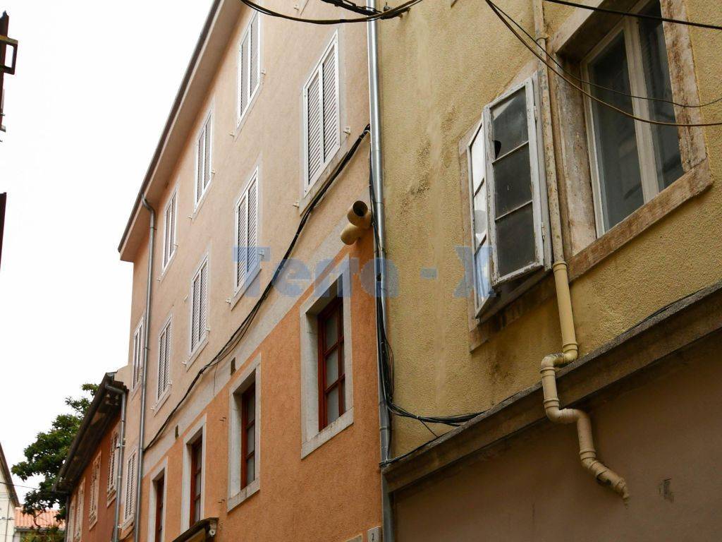 Stambeno poslovni objekt, Prodaja, Pula, Pula