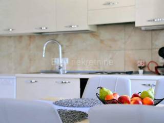 Samostojeća kuća, Prodaja, Dobrinj, Soline