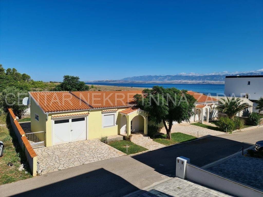 Stan u urbanoj vili, Prodaja, Vir, Vir