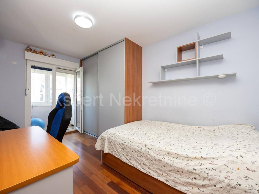 Stan u zgradi, Prodaja, Split, Split