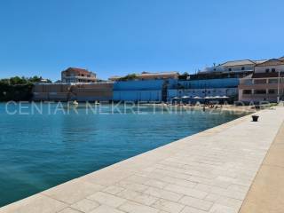 Stan u višeetažnoj kući, Prodaja, Privlaka, Privlaka