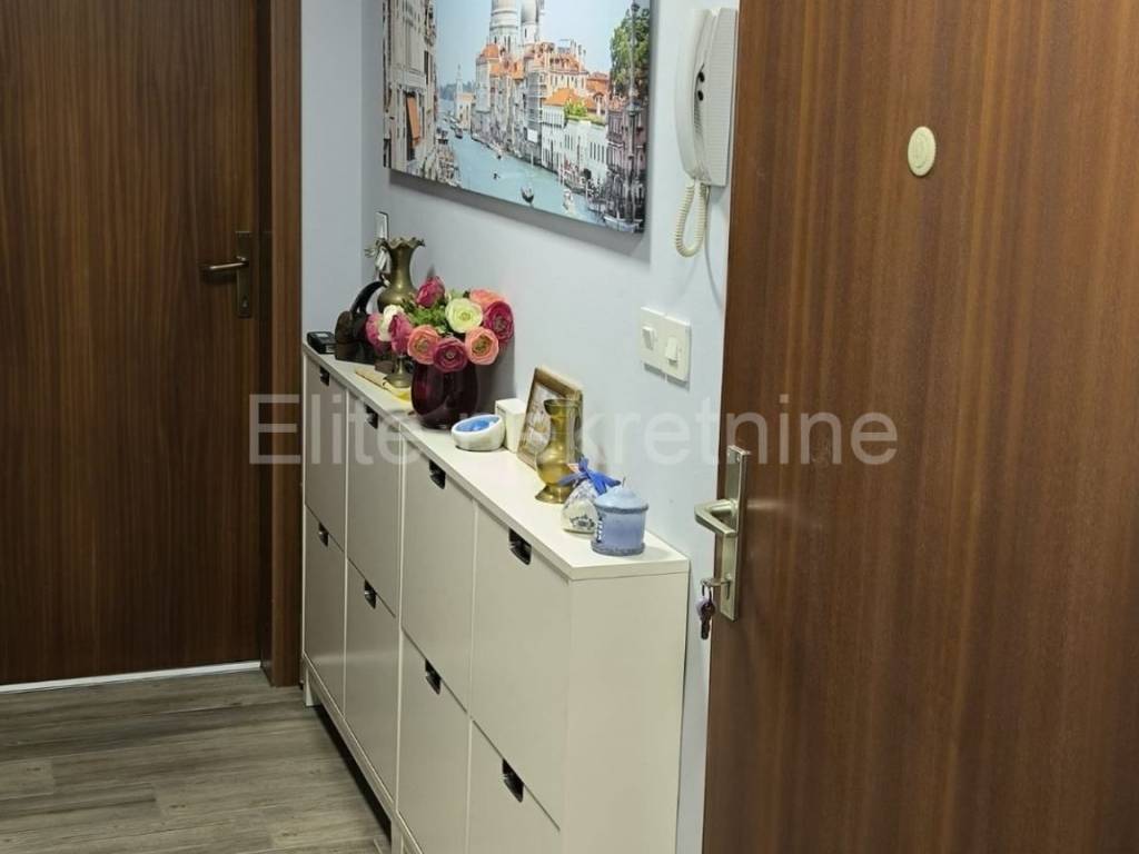 Stan u zgradi, Prodaja, Novi Vinodolski, Novi Vinodolski