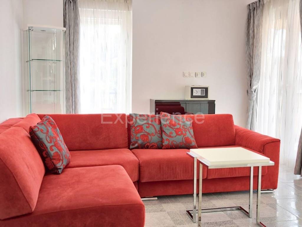 Stan u zgradi, Prodaja, Porec, Porec