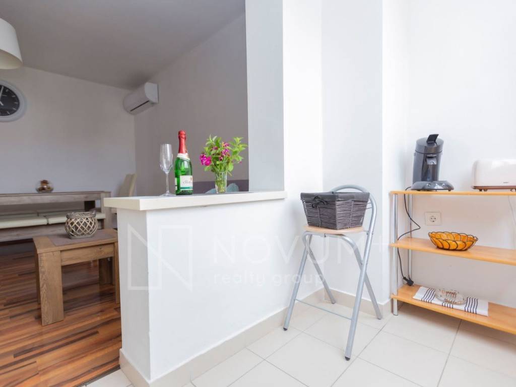 Apartmanska kuća, Prodaja, Split - Okolica, Kamen