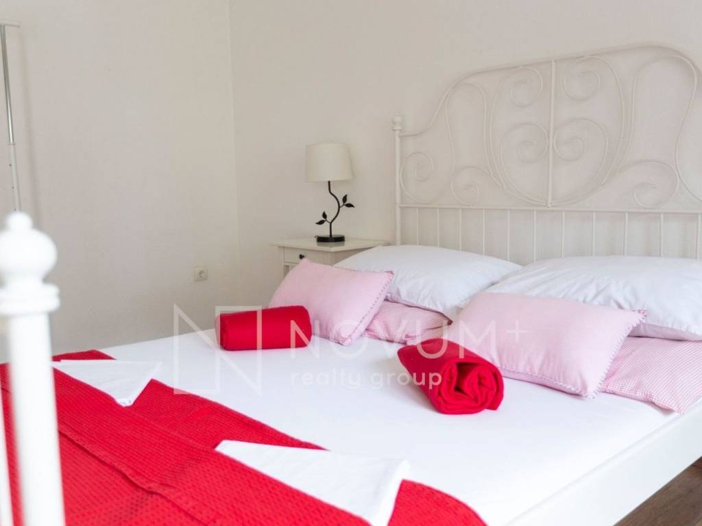Apartmanska kuća, Prodaja, Split - Okolica, Kamen