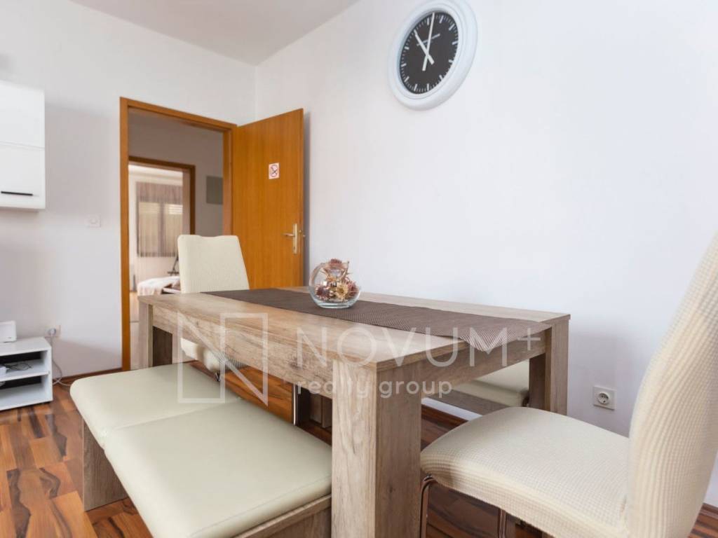 Apartmanska kuća, Prodaja, Split - Okolica, Kamen