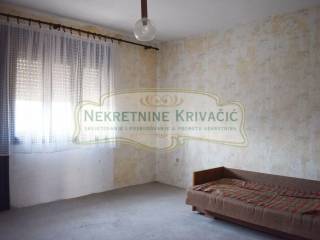 Samostojeća kuća, Prodaja, Štefanje, Narta
