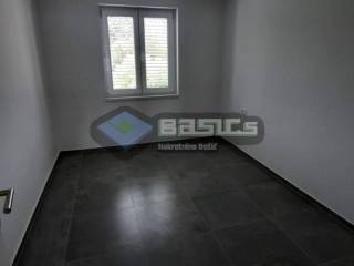 Apartman na moru, Prodaja, Kolan, Mandre