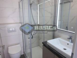 Apartman na moru, Prodaja, Kolan, Mandre