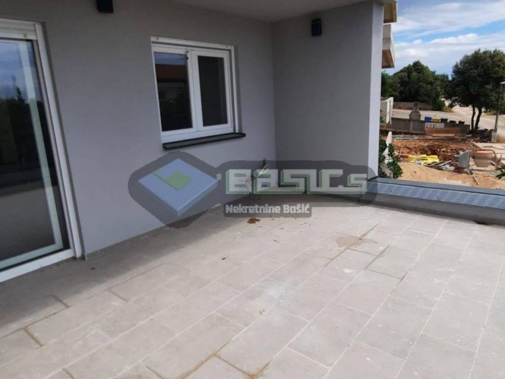 Apartman na moru, Prodaja, Kolan, Mandre