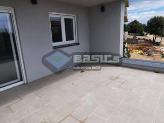Apartman na moru, Prodaja, Kolan, Mandre
