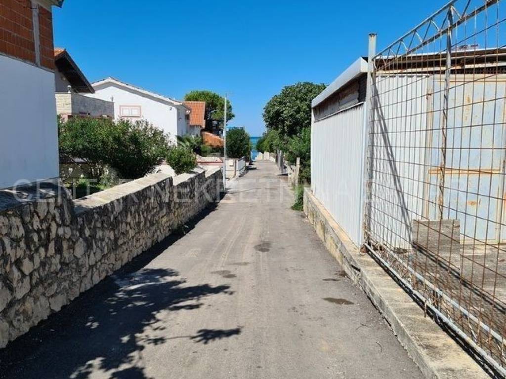 Građevinsko zemljište, Prodaja, Vrsi, Zukve