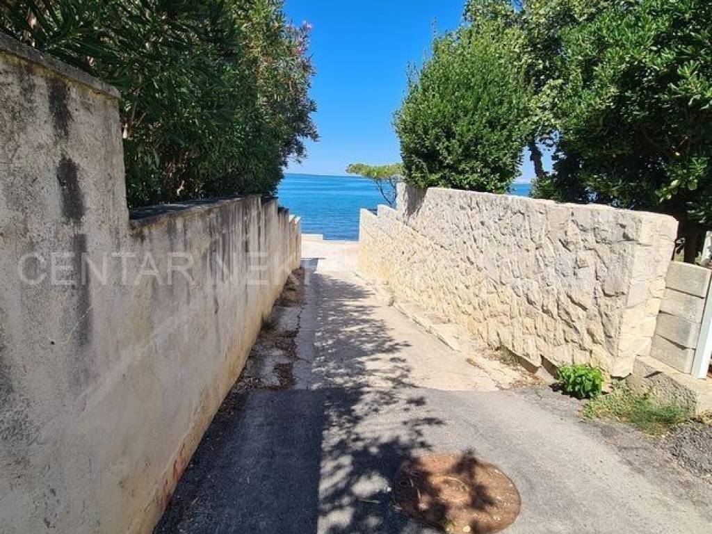 Građevinsko zemljište, Prodaja, Vrsi, Zukve
