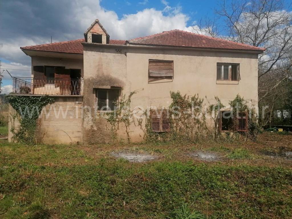 Samostojeća kuća, Prodaja, Knin, Potkonje
