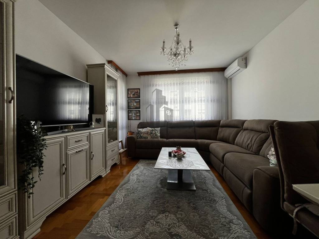 Stan u zgradi, Prodaja, Zagreb, Stenjevec