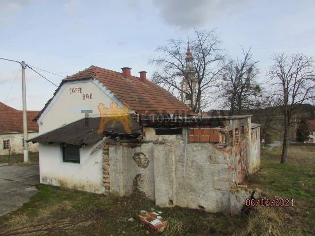 181850096.jpg