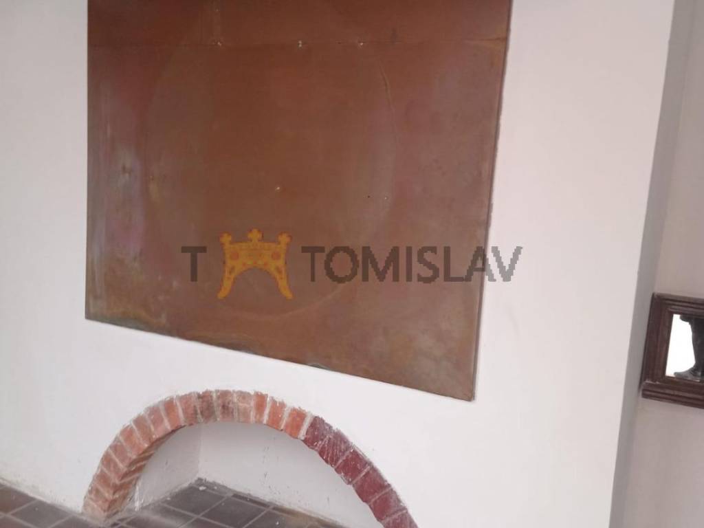 186782970.jpg