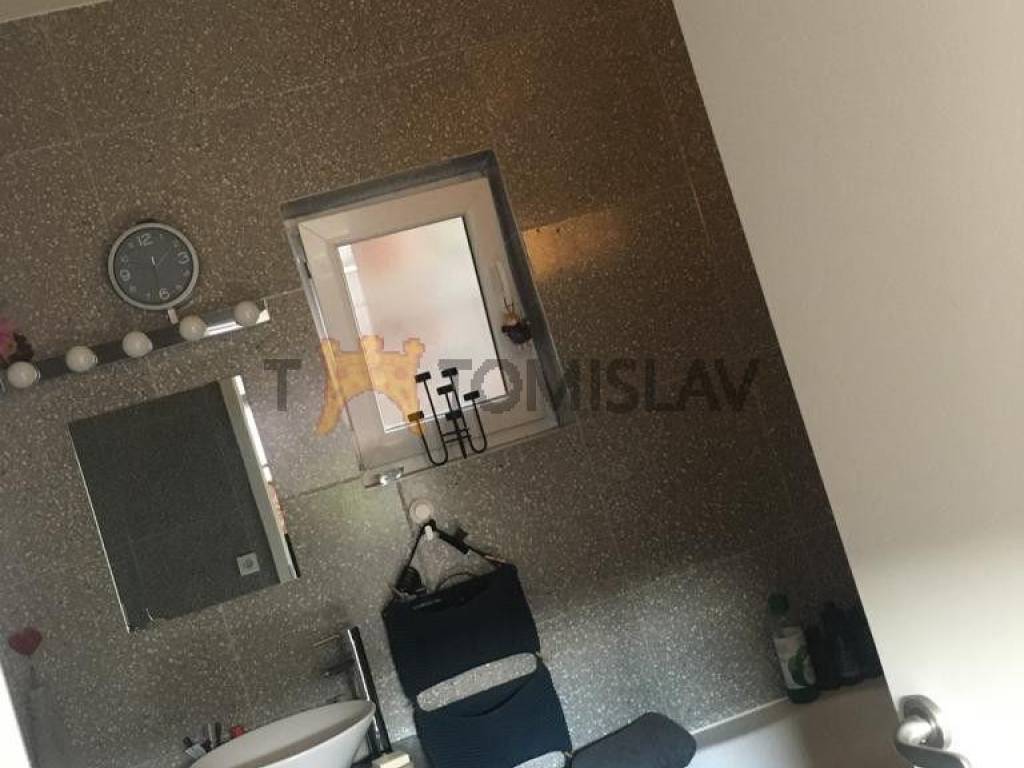 Stan u kuci, Prodaja, Zagreb, Crnomerec