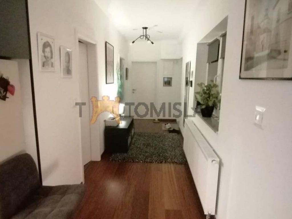 Stan u kuci, Prodaja, Zagreb, Crnomerec