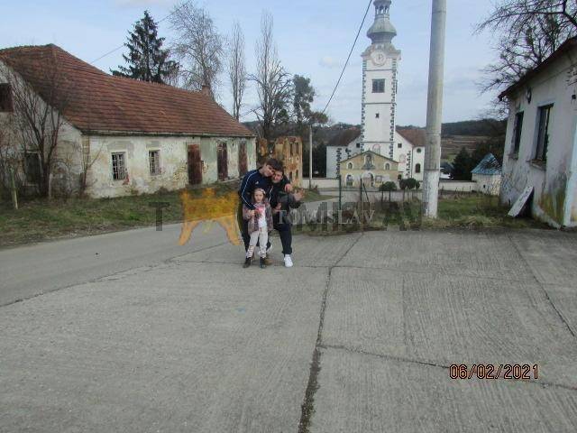 181850110.jpg
